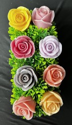 🕊️ Memorial Graveside Arrangements 🕊️: 🌸 Rainbow Roses - Footprint Arrangement - SJ-FP-06🌸