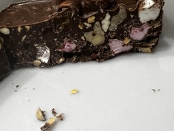 🎁 Corporate Gifts: 🍫 ROCKY ROAD DELIGHT A CHOCOLATE LOVER'S DREAM! 🍫